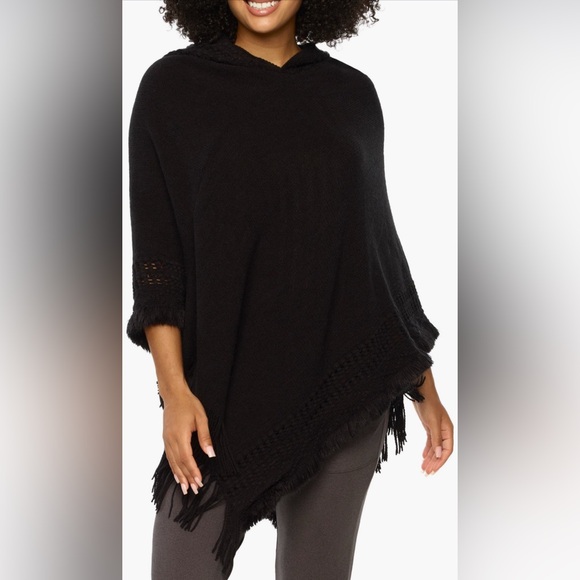 Felina Hooded Ponco Black Knit Poncho with Fringe OS. EUC - Picture 1 of 4